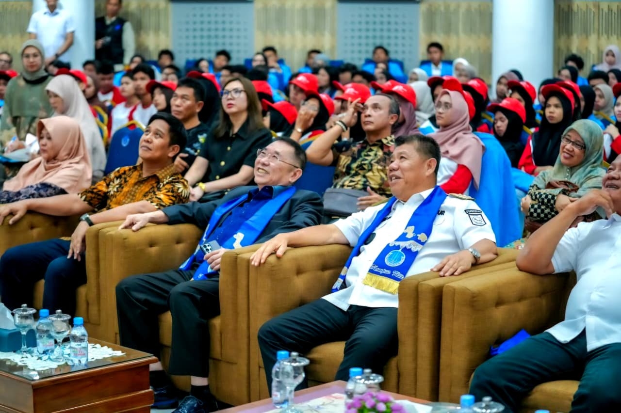 Demi Lahirnya Petani Muda, JHL Foundation Beri Beasiswa Kelapa untuk 100 Lebih Mahasiswa UBB