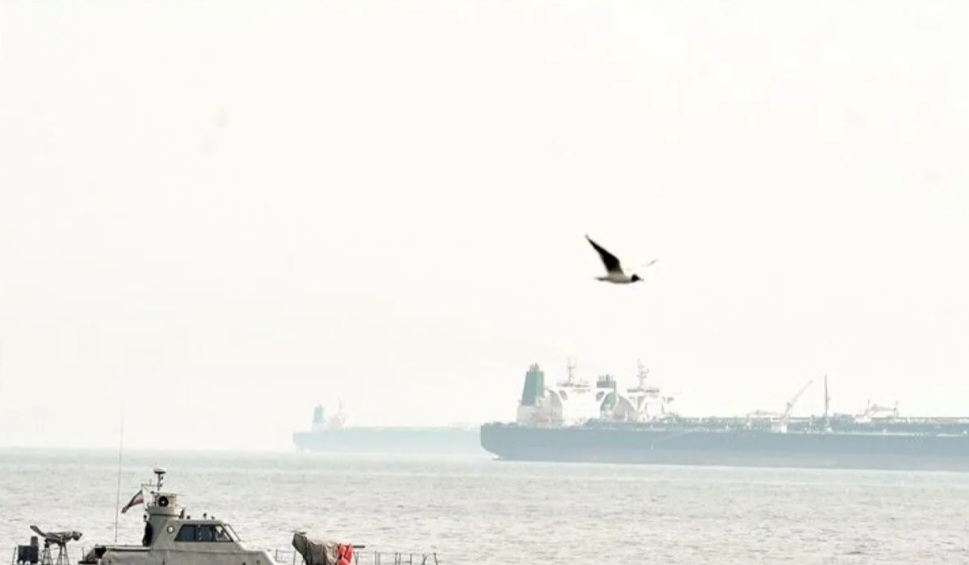 Kelola Selat Hormuz, Iran Tegaskan Pelayaran Harus Seizin Teheran