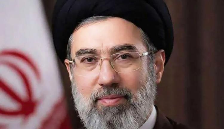 Mojtaba Khamenei: Masa Depan Negara-Negara Teluk Akan Bebas Kehadiran AS
