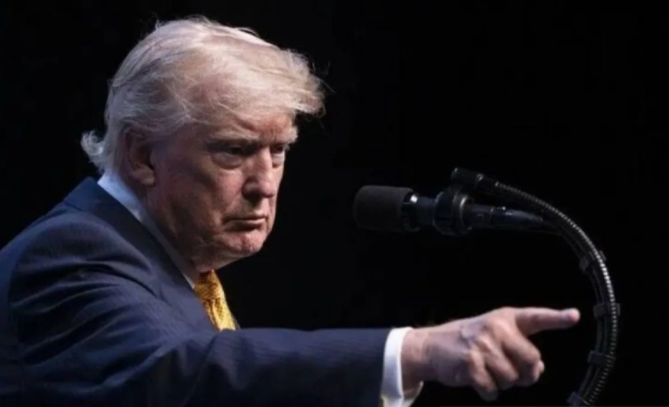 Sembari Ancam Iran, Trump Segera Buka Selat Hormuz