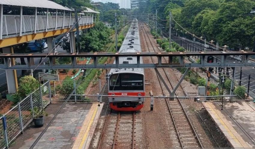 Transisi Produksi Dalam Negeri Jadi Alasan KAI Impor Kereta Bekas Jepang