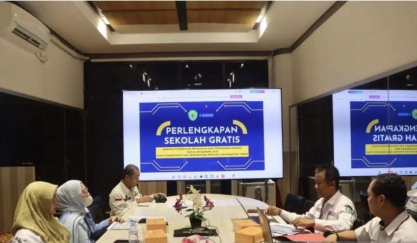 Pelajar di Kaltim Dapat 63.548 Seragam Gratis dari Program ‘Gratispol’