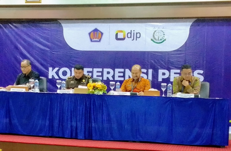 DJP Kaltimtara Limpahkan Tersangka Penggelapan Pajak Ke Kejaksaan
