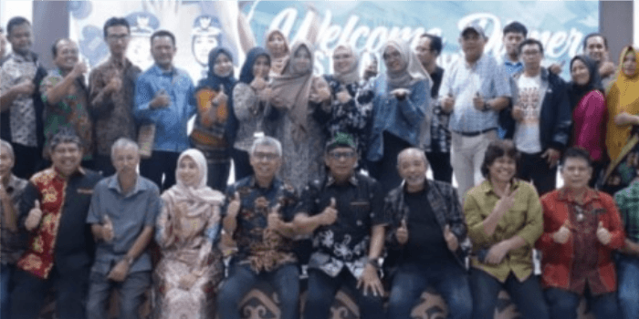 Welcome Dinner Sambut Peserta Konvensi Media Siber Kaltim 2023 dan Wartawan Legend