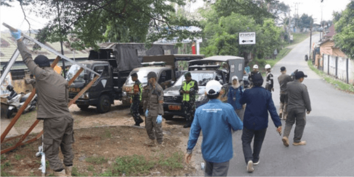 Kontroversi Penertiban Alat Peraga Sosialisasi (APS) Oleh Bawaslu Samarinda: Apakah Ini Tindakan Tepat?