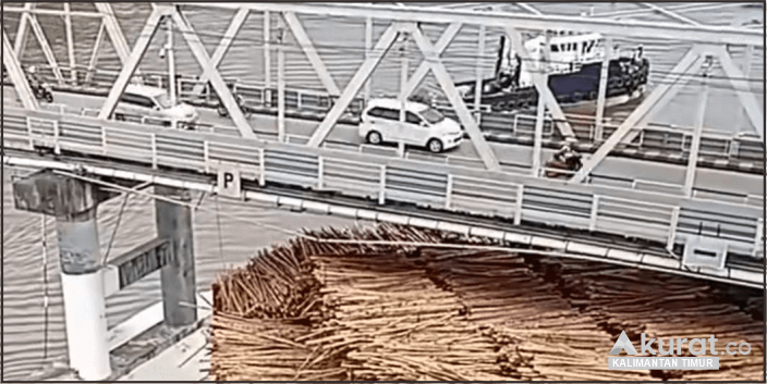 Jembatan Mahakam Ditabrak Kapal Tongkang Dampak, Investigasi, dan Langkah Pemulihan